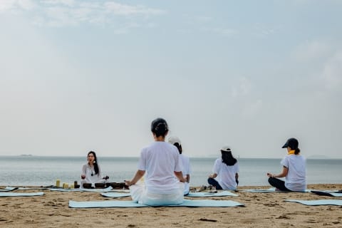 Lawn Energy Yoga session at Angsana Zhuhai Phoenix Bay